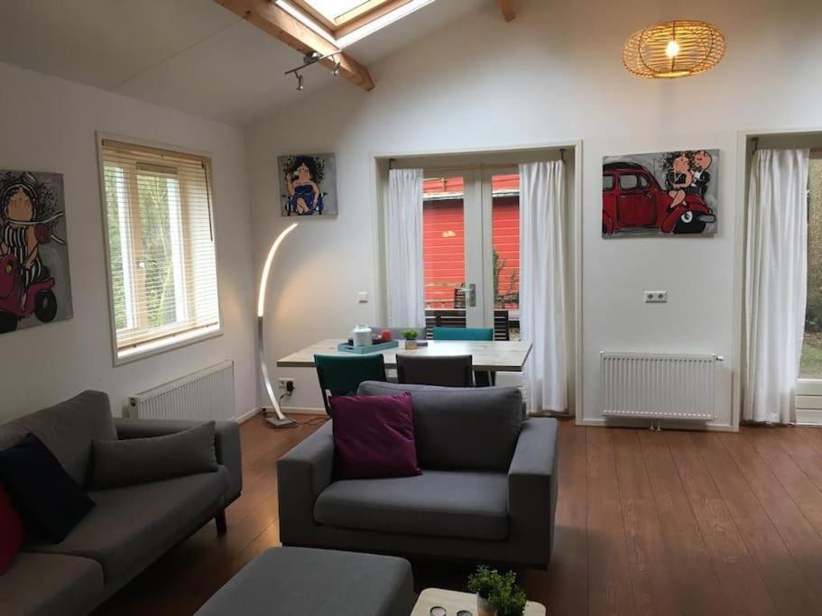 Heerlijk Huis In Een Prachtige Bosrijke Omgeving. プッテン エクステリア 写真